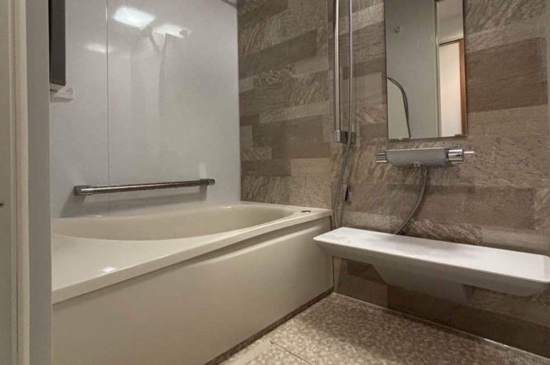 🛁 お風呂リフォーム｜広くて、安心で、かっこいい。毎日が楽しみになるバスルーム